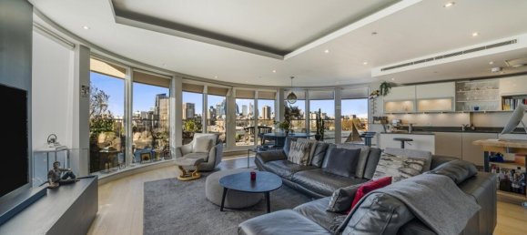 3 bedrooms Apartment in London, United Kingdom No. 13400 9