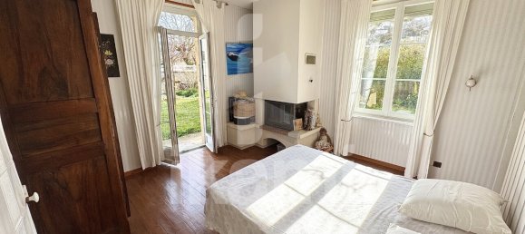 Casa de 4 dormitorios en Valence, France No. 245189 2