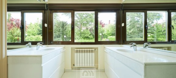 7 غرف نوم منزل في Alcobendas, Spain رقم 157903 25