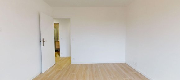 2 bedrooms Apartment in Bois-d'Arcy, France No. 108058 14