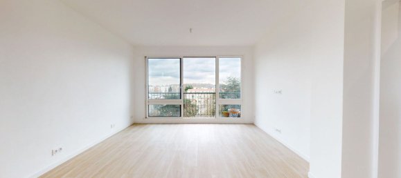 2 bedrooms Apartment in Bois-d'Arcy, France No. 108058 4