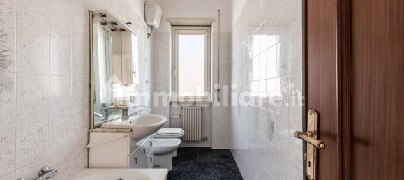 2 Schlafzimmer Penthouse in Rome, Italy, Nr. 332868 14