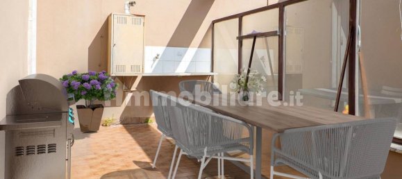 2 Schlafzimmer Penthouse in Rome, Italy, Nr. 332868 2