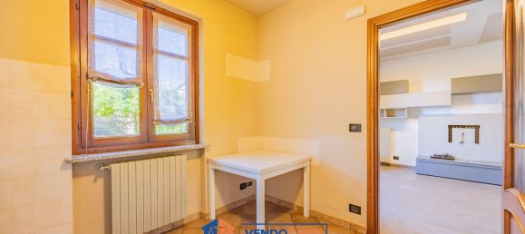 4-Zimmer Haus in Cuneo, Italy, Nr. 283803 12