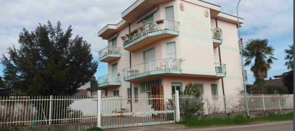 Apartamento de 6 divisões em Meda, Italy N.º 8553 4