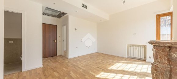 Penthouse T3 em Rome, Italy N.º 377758 10