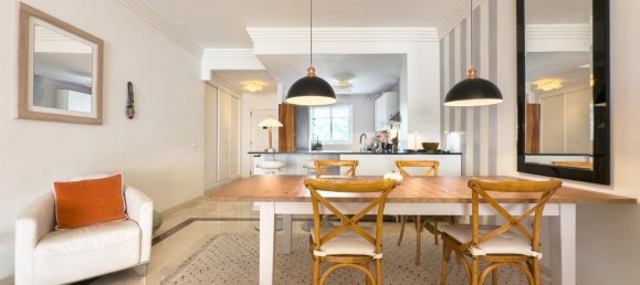 Apartamento de 2 dormitorios en Marbella, Spain No. 145925 5