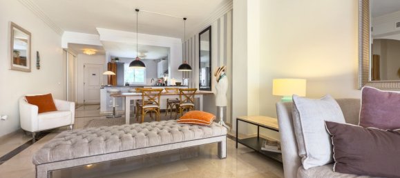 Apartamento de 2 dormitorios en Marbella, Spain No. 145925 4