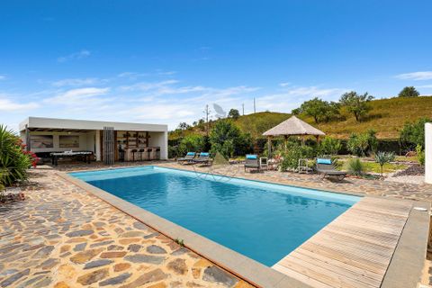 3 bedrooms Villa in Silves, Portugal No. 190174