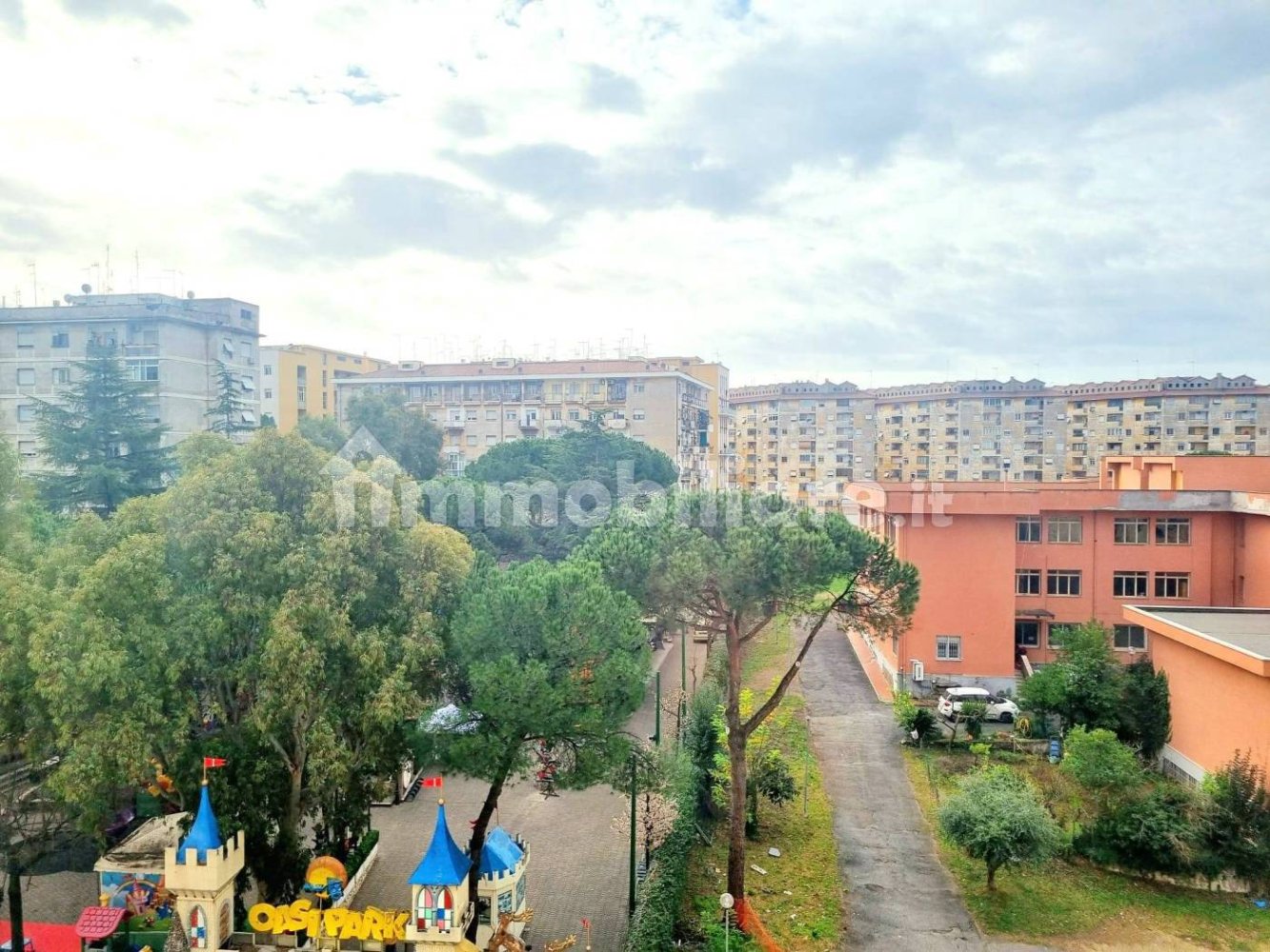3 chambres Appartement à Rome, Italy No. 357504