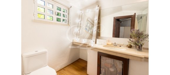 2 bedrooms Villa in Cascais, Portugal No. 224258 23