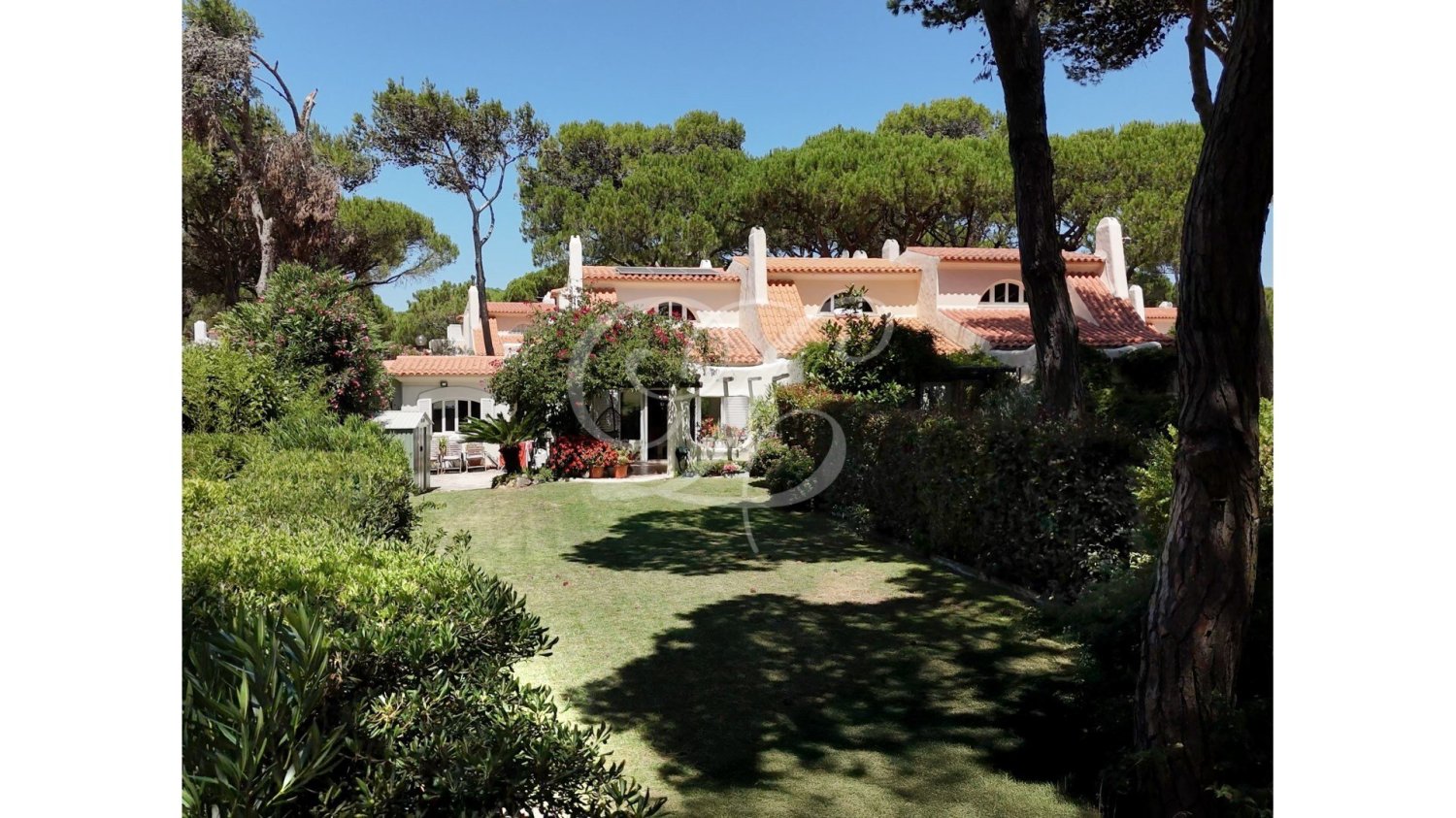 2 bedrooms Villa in Cascais, Portugal No. 224258