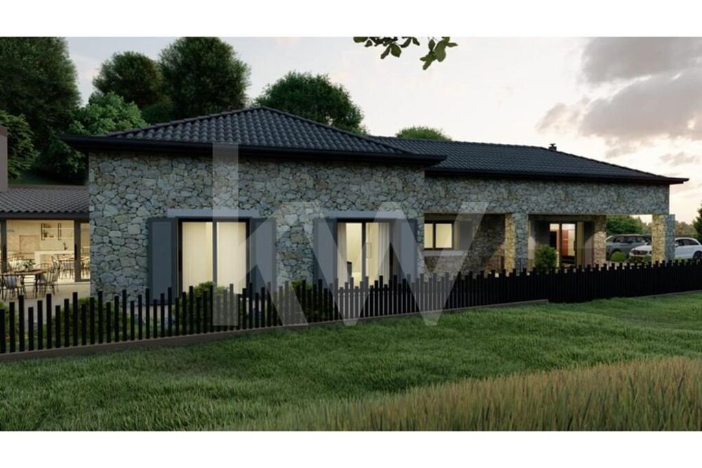 3 bedrooms House in Santa Cruz, Portugal No. 82687