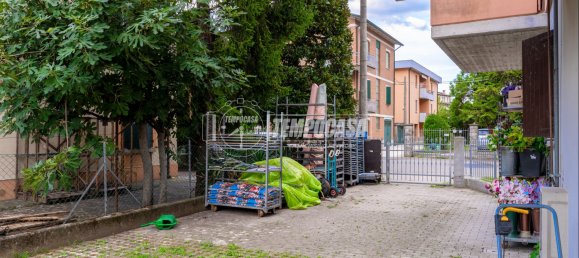 3 bedrooms Duplex in Reggio Emilia, Italy No. 328693 25