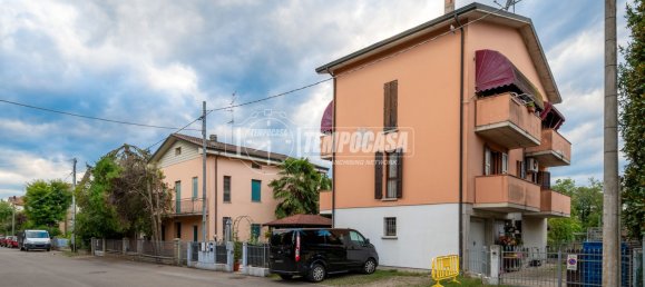 3 bedrooms Duplex in Reggio Emilia, Italy No. 328693 18