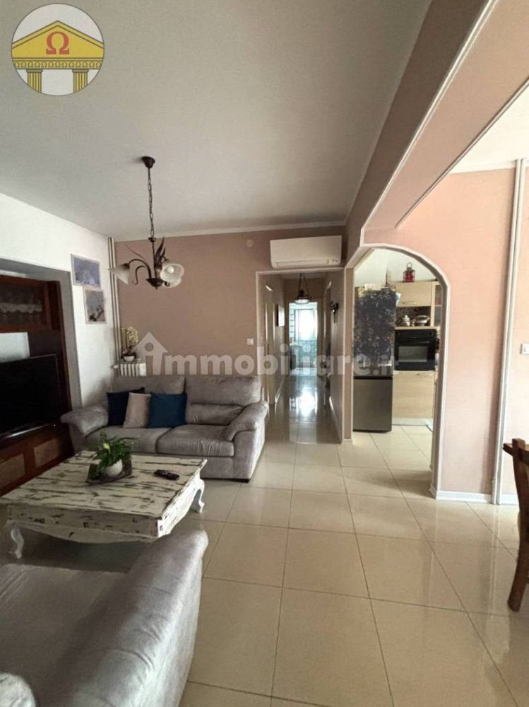 4 bedrooms Apartment in Treviso, Italy No. 270567