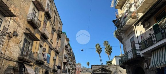 4 rooms Apartment in Naples, Italy No. 210927 5