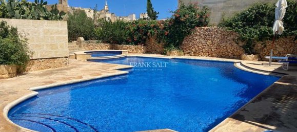 Casa de 3 dormitorios en Xaghra, Malta No. 5449 3