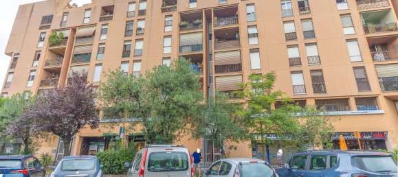 Квартира с 2 спальнями в Рим, Италия № 357036 27