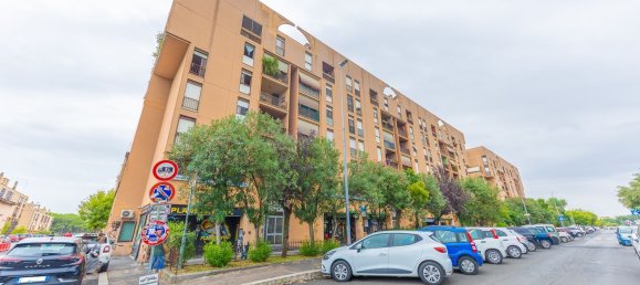 Квартира с 2 спальнями в Рим, Италия № 357036 29