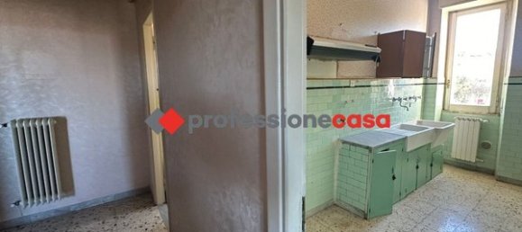 Apartamento de 3 habitaciónes en Campobasso, Italy No. 165343 7