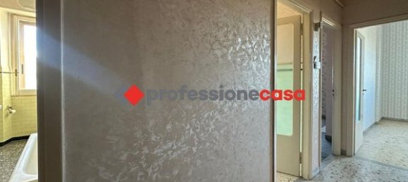 Apartamento de 3 habitaciónes en Campobasso, Italy No. 165343 10