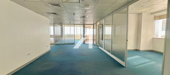 179.6m² Office in Dubai, UAE No. 107410 4