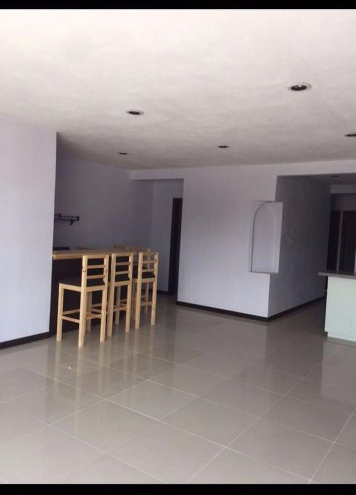 Apartamento de 3 dormitorios en San Cristóbal de las Casas, Mexico No. 152228
