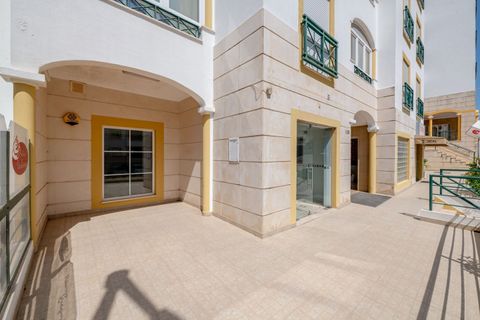  Commercial property in Lagos, Portugal No. 313601