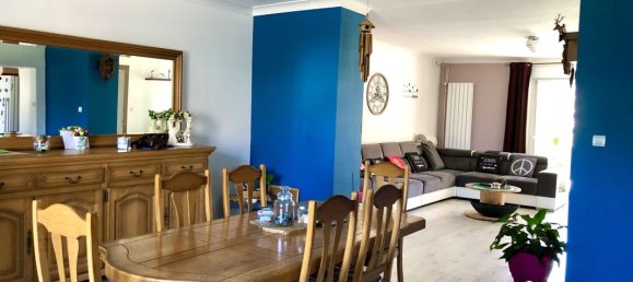 Adosado de 3 dormitorios en Valfroicourt, France No. 95136 8