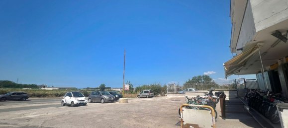  عقار تجاري في Pozzuoli, Italy 245متر مربع رقم 258800 15