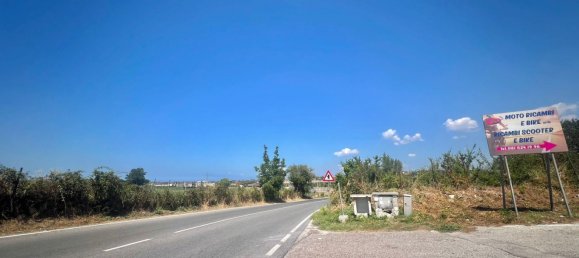  عقار تجاري في Pozzuoli, Italy 245متر مربع رقم 258800 4