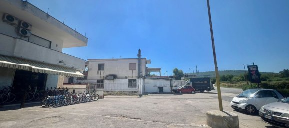  عقار تجاري في Pozzuoli, Italy 245متر مربع رقم 258800 7