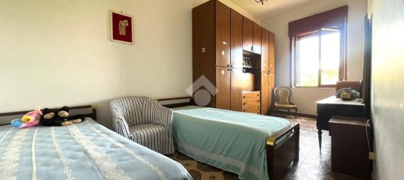 Apartamento de 4 divisões em Torre del Greco, Italy N.º 150983 20