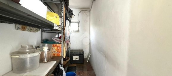 Apartamento de 4 divisões em Torre del Greco, Italy N.º 150983 25