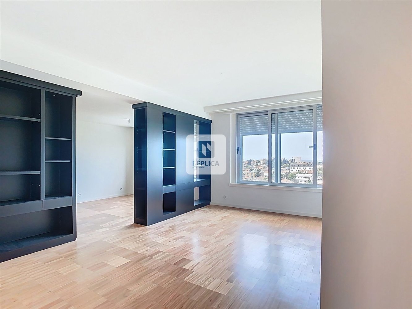 Квартира с 2 спальнями в Порту, Португалия № 216561