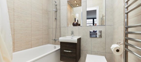 2 Schlafzimmer Wohnung in London, United Kingdom, Nr. 6357 8