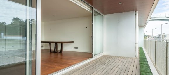 3 bedrooms Condo in Porto, Portugal No. 6668 3