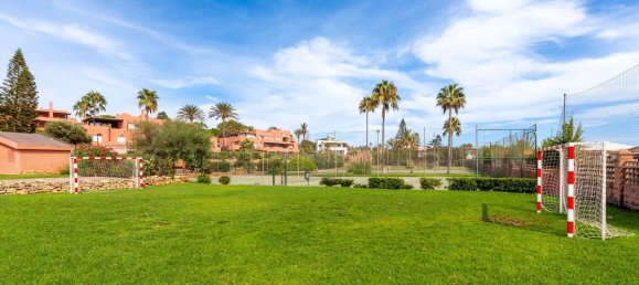 3 bedrooms Apartment in Marbella, Spain No. 191077 2