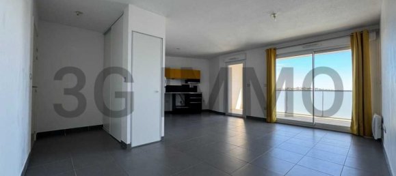 2 bedrooms Apartment in Le Cres, France No. 192423 2