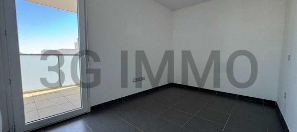 2 bedrooms Apartment in Le Cres, France No. 192423 5