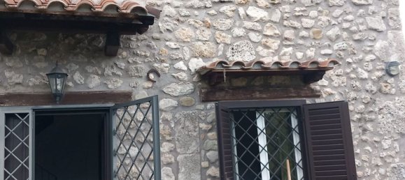 Дом с 4 комнатами в Петрелла Сальто, Италия № 252637 10