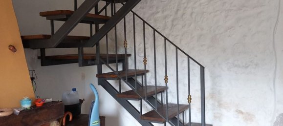 Дом с 4 комнатами в Петрелла Сальто, Италия № 252637 6