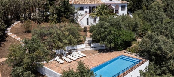 Villa de 4 dormitorios en Mijas, Spain No. 143037 3