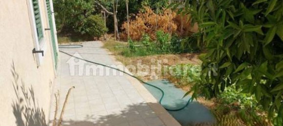 4 bedrooms Apartment in Brolo, Italy No. 38244 23