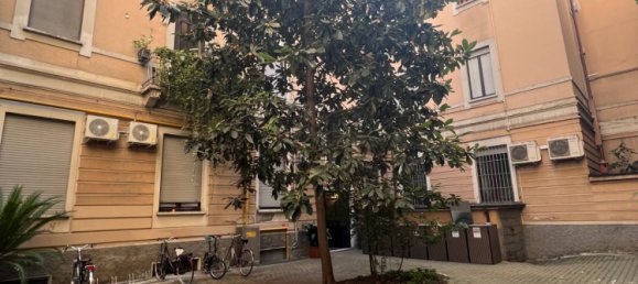 2 bedrooms Apartment in Milan, Italy No. 320382 25