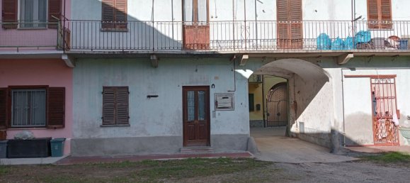 3 bedrooms Duplex in Lenta, Italy No. 84363 2