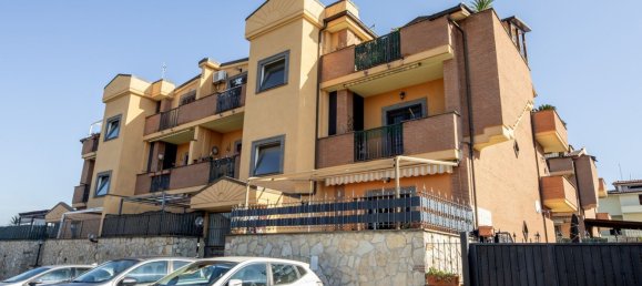 2 rooms Apartment in Fonte Nuova, Italy No. 10627 3