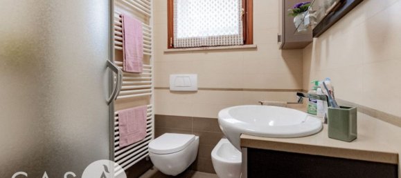 4 غرف نوم شقة في Cesena, Italy رقم 374366 7