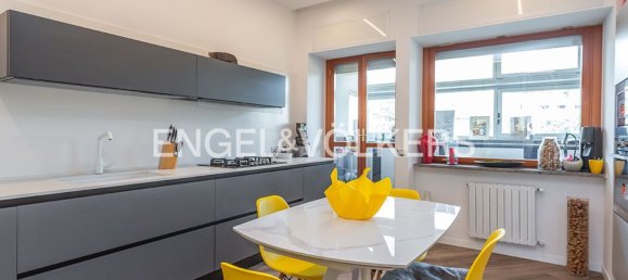 4 rooms Apartment in Rome, Italy No. 286677 2